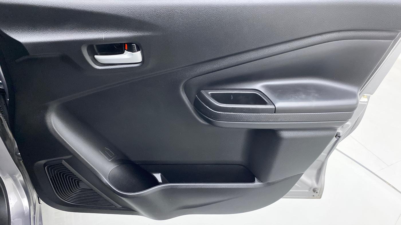 2022 Maruti Celerio VXI, Petrol, Manual, 7,843 km, Driver Side Door Panels Control