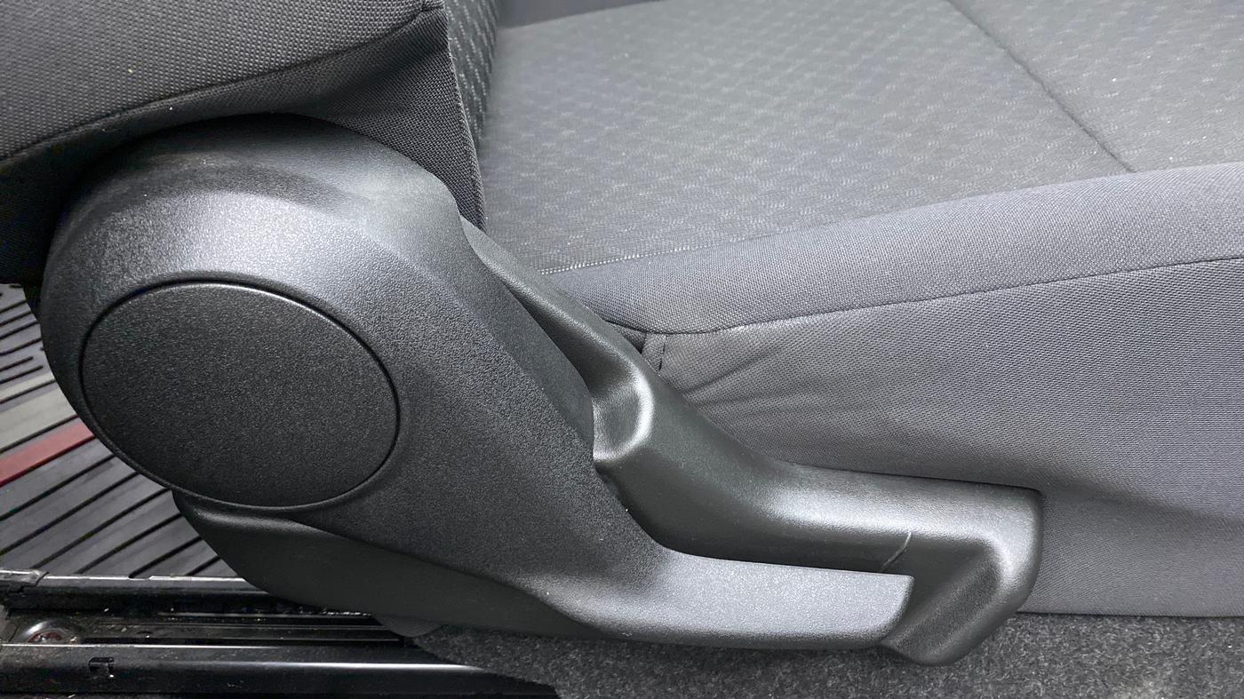 2022 Maruti Celerio VXI, Petrol, Manual, 7,843 km, Driver Side Adjustment Panel
