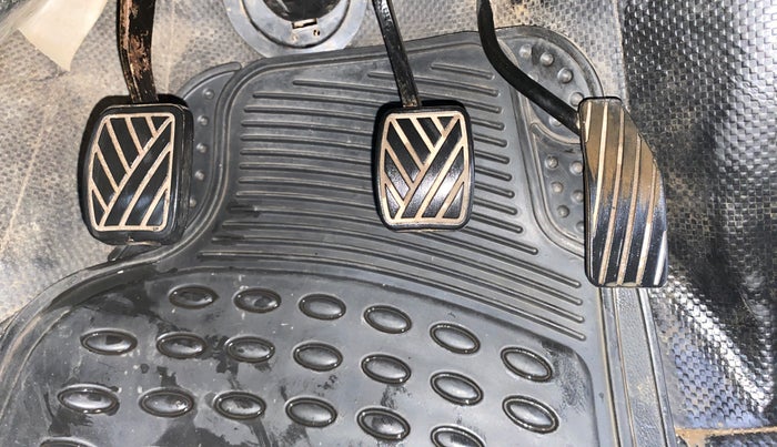 2015 Maruti Wagon R 1.0 VXI, Petrol, Manual, 1,935 km, Pedals