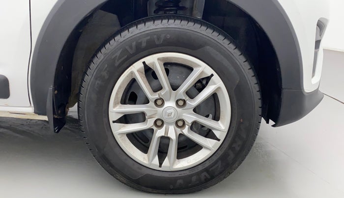 2022 Renault TRIBER RXL MT, Petrol, Manual, 19,500 km, Right Front Wheel