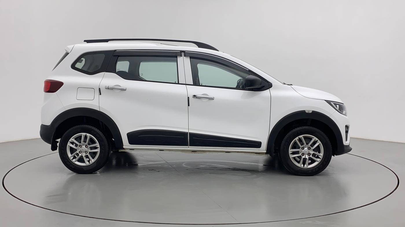 2022 Renault TRIBER RXL MT, Petrol, Manual, 19,500 km, Right Side View