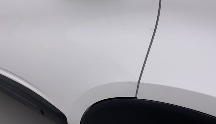 2022 Renault TRIBER RXL MT, Petrol, Manual, 19,500 km, Rear left door - Minor scratches