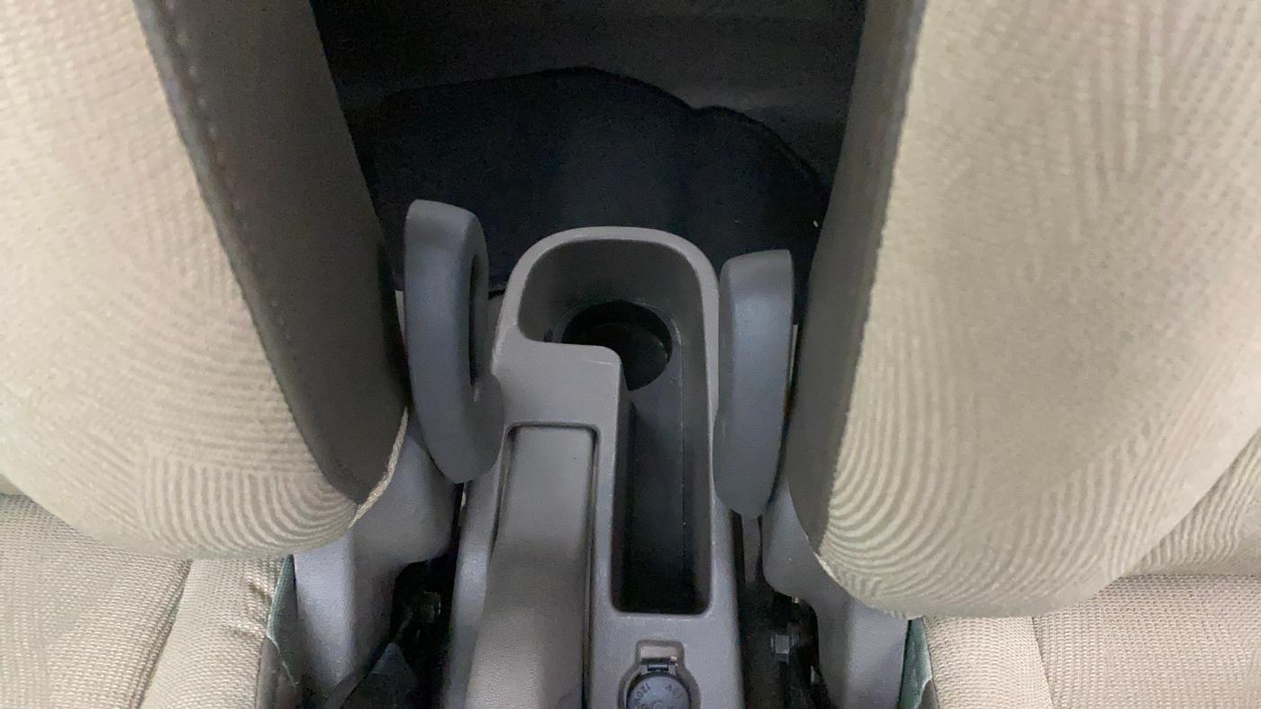 2013 Hyundai i10 SPORTZ 1.2 AT, Petrol, Automatic, 18,029 km, Driver Side Adjustment Panel