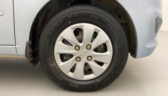 2013 Hyundai i10 SPORTZ 1.2 AT, Petrol, Automatic, 18,029 km, Right Front Wheel