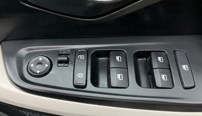 2020 Hyundai Creta EX 1.5 PETROL, Petrol, Manual, 78,196 km, Driver Side Door Panels Control