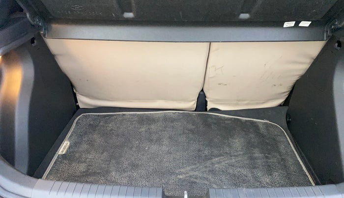 2015 Hyundai Elite i20 ASTA 1.2, Petrol, Manual, 17,317 km, Boot Inside