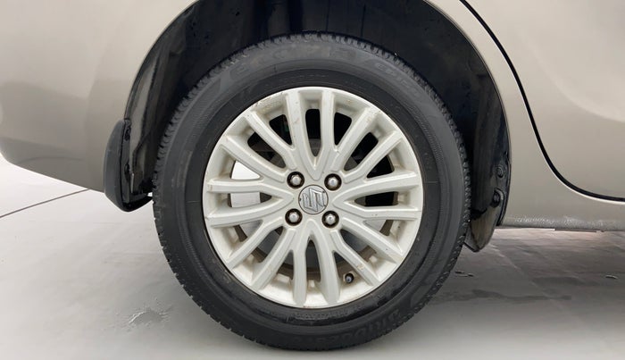 2017 Maruti Dzire ZXI, Petrol, Manual, 37,373 km, Right Rear Wheel
