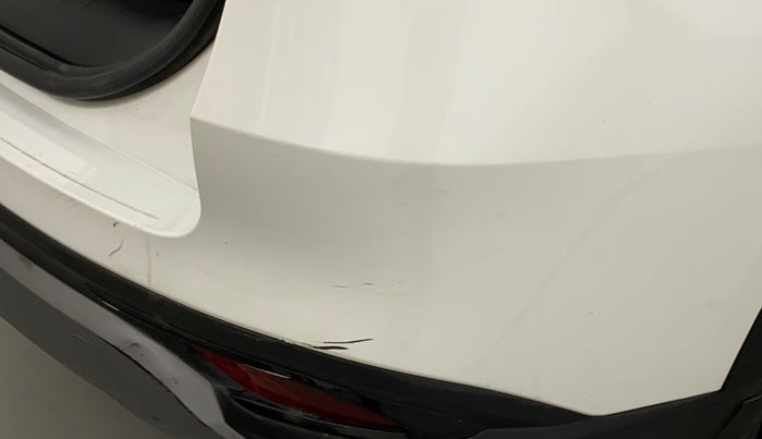 2022 Mahindra XUV700 AX 7 P MT 7 STR, Petrol, Manual, 22,790 km, Rear bumper - Minor scratches