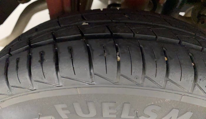 2019 Maruti Alto LXI, Petrol, Manual, 3,562 km, Right Rear Tyre Tread