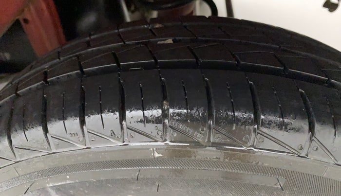 2019 Maruti Alto LXI, Petrol, Manual, 3,562 km, Left Rear Tyre Tread