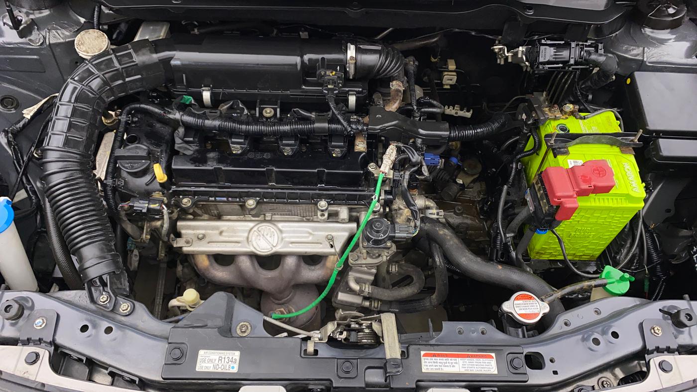 2020 Maruti Dzire VXI, Petrol, Manual, 1,23,444 km, Engine View