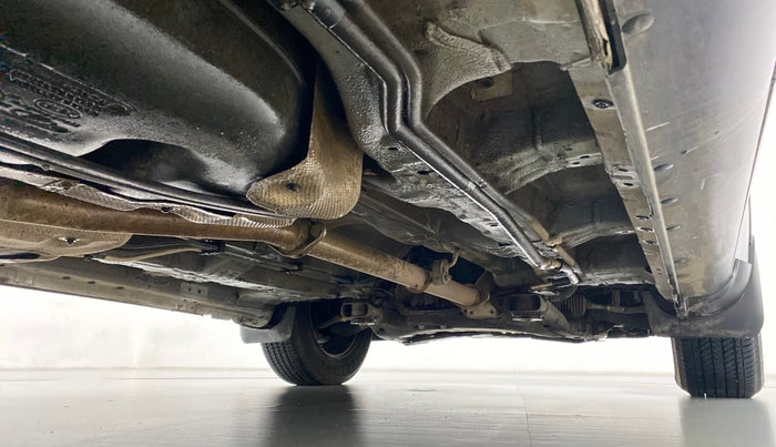 2016 Mahindra XUV500 W6 4X2, Diesel, Manual, 52,505 km, Right Side Underbody