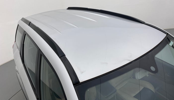 2016 Mahindra XUV500 W6 4X2, Diesel, Manual, 52,505 km, Roof