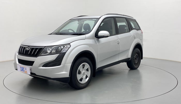2016 Mahindra XUV500 W6 4X2, Diesel, Manual, 52,505 km, Left Front Diagonal