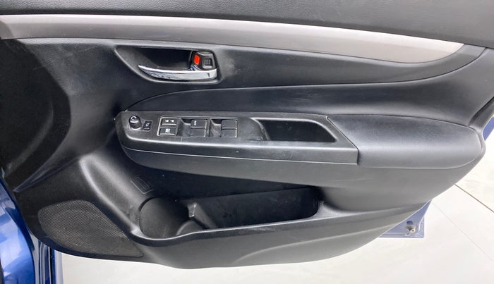 2017 Maruti Ciaz S 1.4 MT PETROL, Petrol, Manual, 85,011 km, Driver Side Door Panels Control