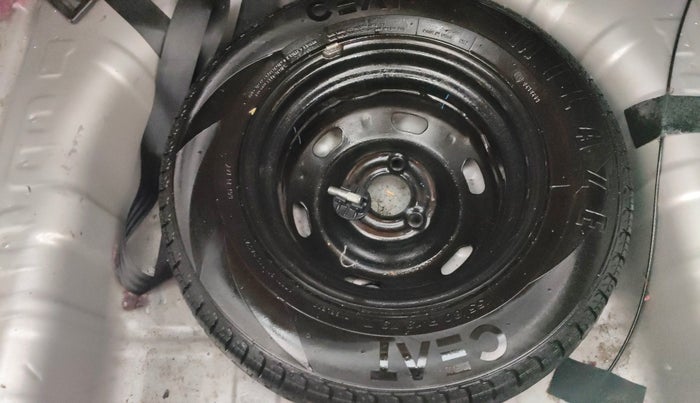 2017 Renault Kwid RXL, Petrol, Manual, 31,480 km, Spare Tyre