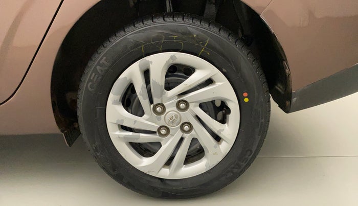2020 Hyundai AURA S 1.2 CNG, CNG, Manual, 74,324 km, Left Rear Wheel