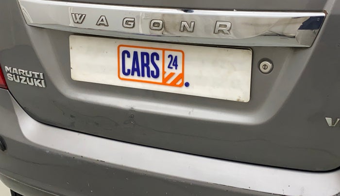 2013 Maruti Wagon R 1.0 VXI, Petrol, Manual, 80,161 km, Dicky (Boot door) - Slightly dented