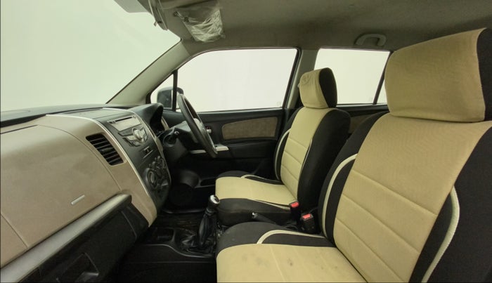 2013 Maruti Wagon R 1.0 VXI, Petrol, Manual, 80,161 km, Right Side Front Door Cabin