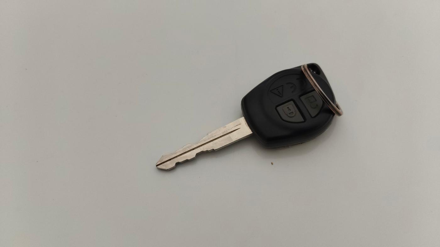 2023 Maruti Swift VXI, Petrol, Manual, 10,039 km, Key Close Up
