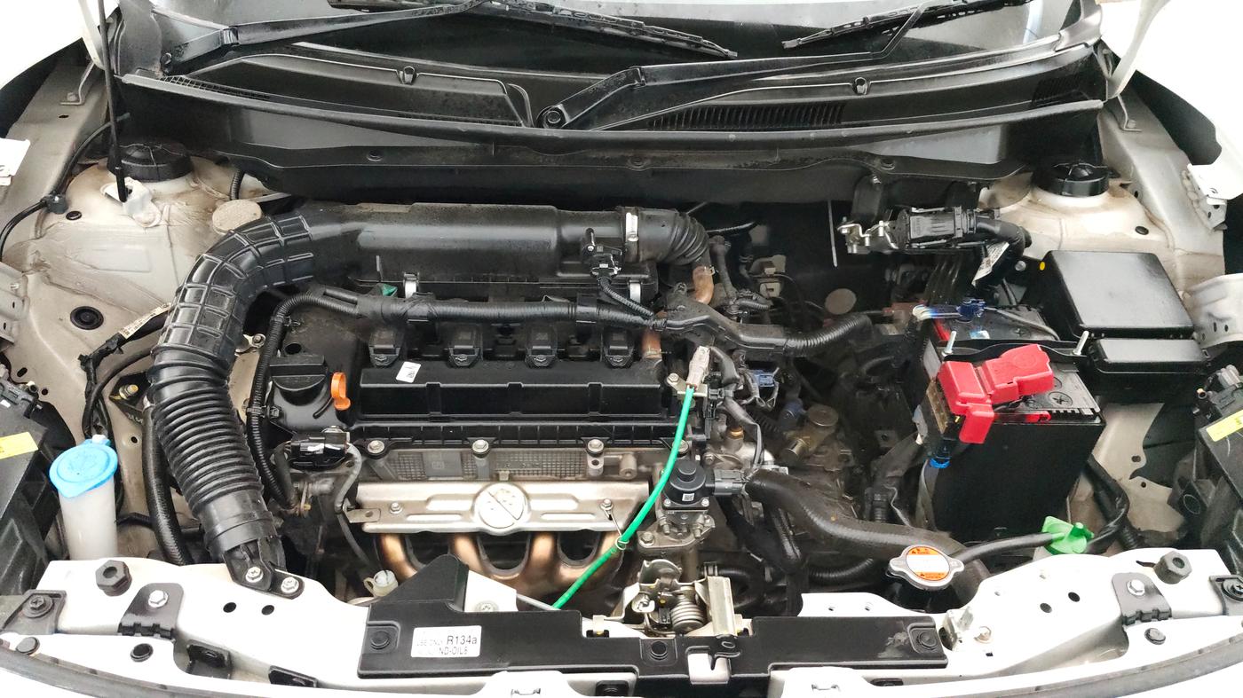 2023 Maruti Swift VXI, Petrol, Manual, 10,039 km, Engine View