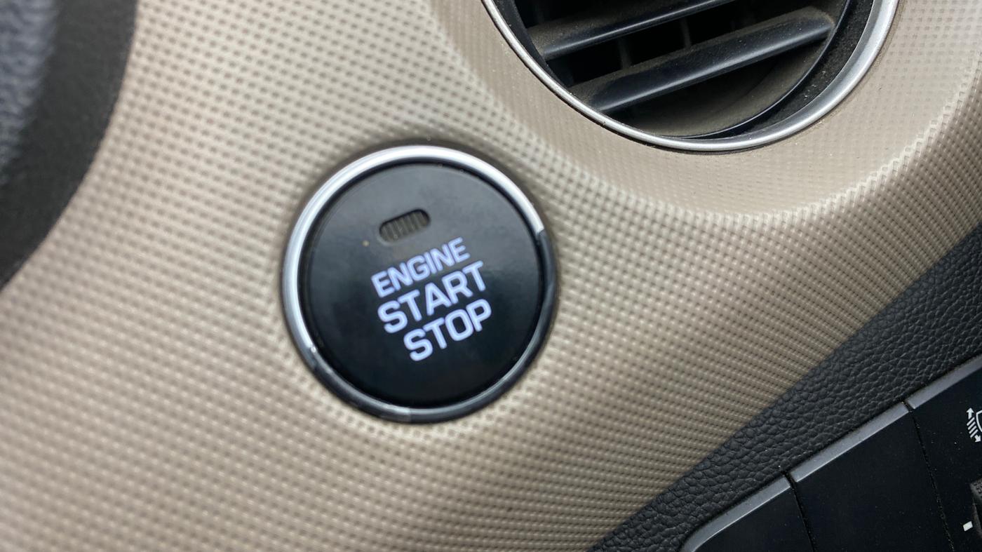 2014 Hyundai Grand i10 ASTA 1.1 CRDI, Diesel, Manual, 80,678 km, Keyless Start/ Stop Button