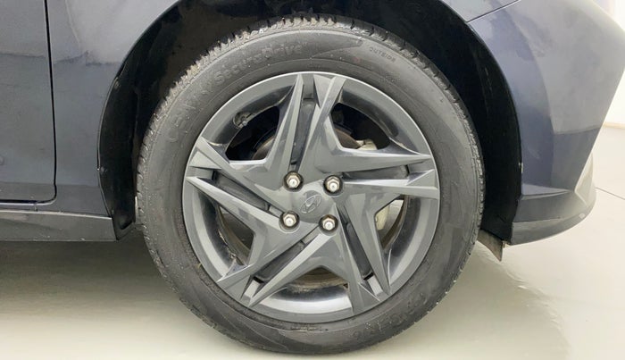2021 Hyundai NEW I20 SPORTZ 1.2 MT, Petrol, Manual, 17,002 km, Right Front Wheel