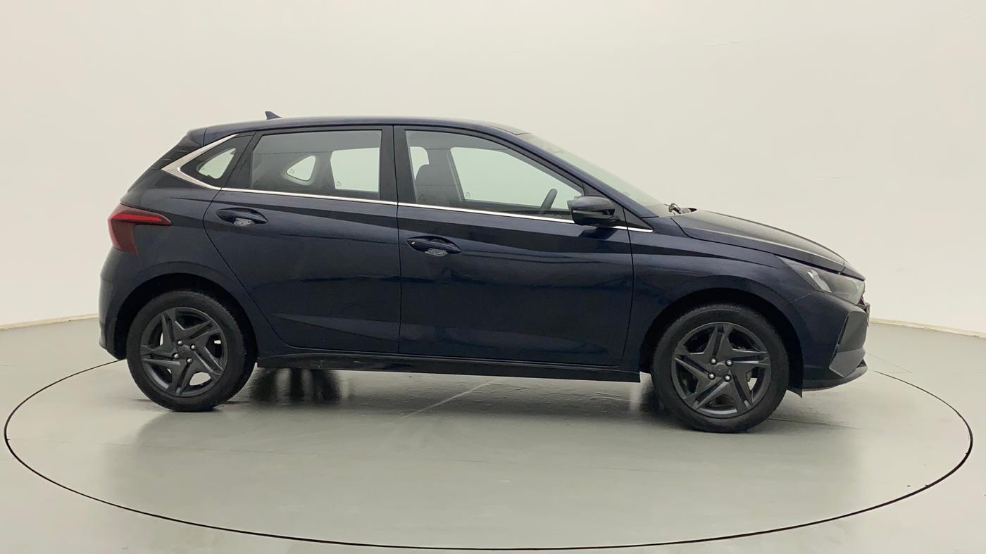 2021 Hyundai NEW I20 SPORTZ 1.2 MT, Petrol, Manual, 17,002 km, Right Side View