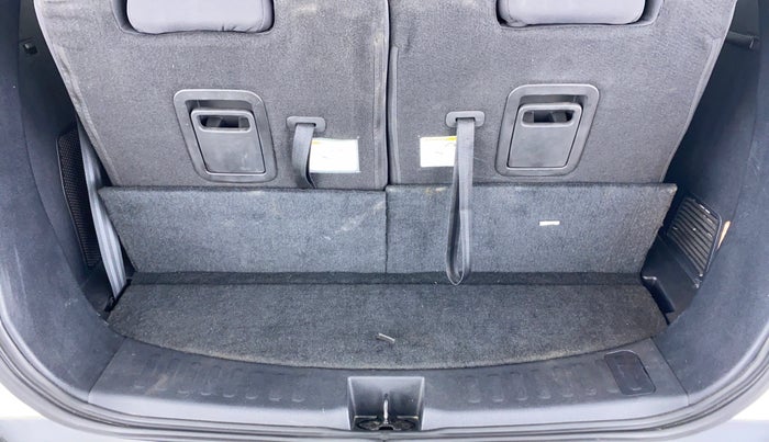 2021 Tata Safari XM 2.0 KRYOTEC, Diesel, Manual, 12,969 km, Boot Inside