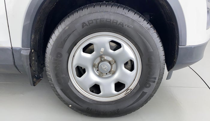 2021 Tata Safari XM 2.0 KRYOTEC, Diesel, Manual, 12,969 km, Right Front Wheel