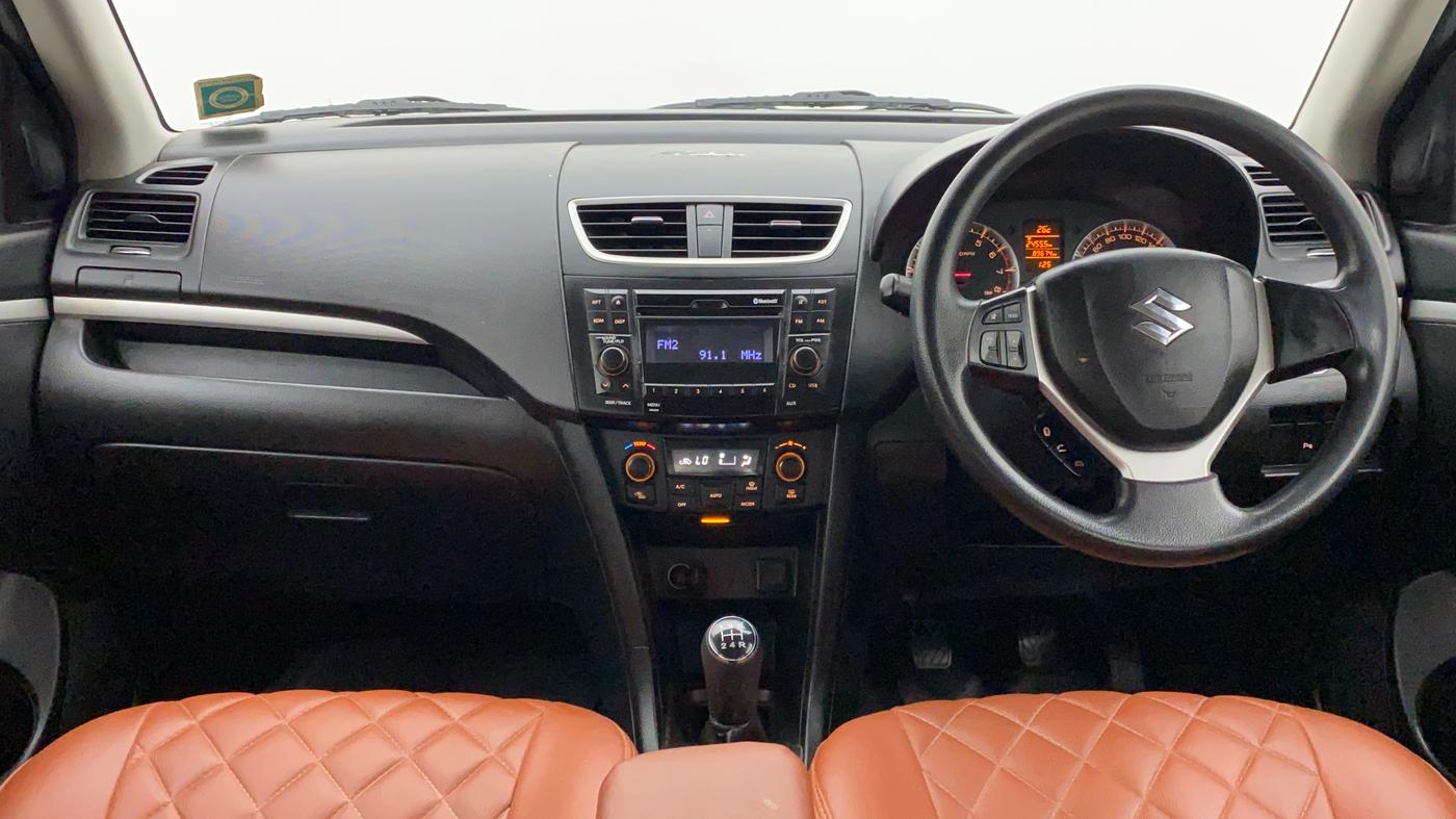 2017 Maruti Swift ZXI, Petrol, Manual, 94,776 km, Dashboard