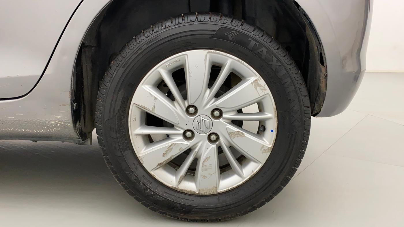 2017 Maruti Swift ZXI, Petrol, Manual, 94,776 km, Left Rear Wheel