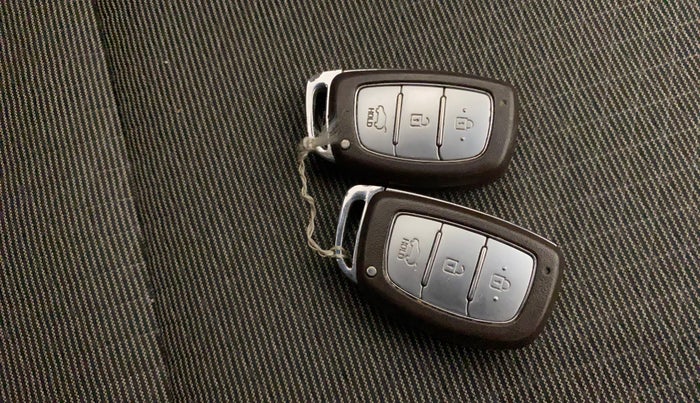 2017 Hyundai Creta SX PLUS AT 1.6 PETROL, Petrol, Automatic, 61,009 km, Key Close Up