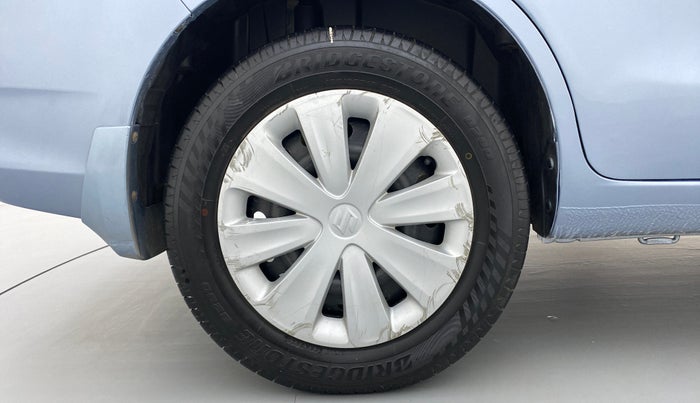 2017 Maruti Ertiga VDI SHVS, Diesel, Manual, 44,129 km, Right Rear Wheel