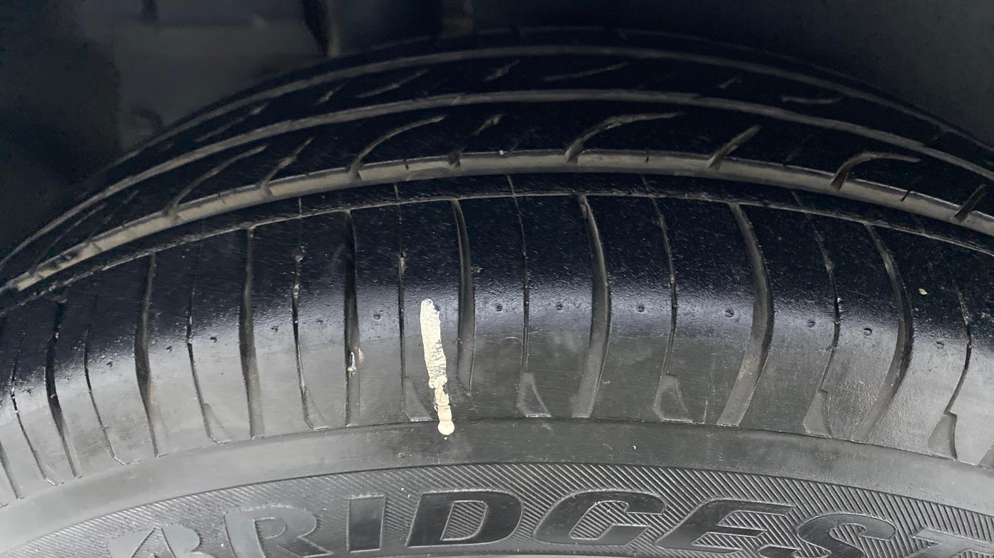2017 Maruti Ertiga VDI SHVS, Diesel, Manual, 44,129 km, Right Rear Tyre Tread