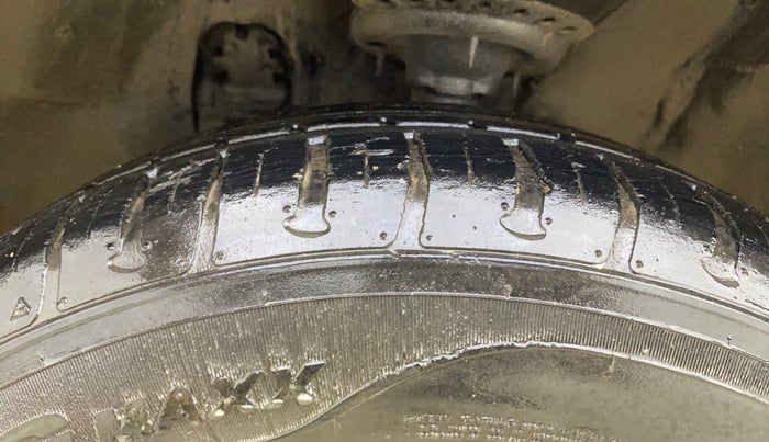 2016 Hyundai Elite i20 SPORTZ 1.2, Petrol, Manual, 28,783 km, Left Front Tyre Tread