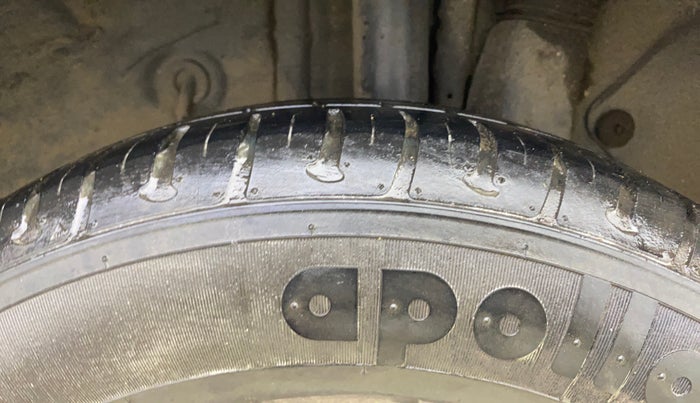 2016 Hyundai Elite i20 SPORTZ 1.2, Petrol, Manual, 28,783 km, Left Rear Tyre Tread