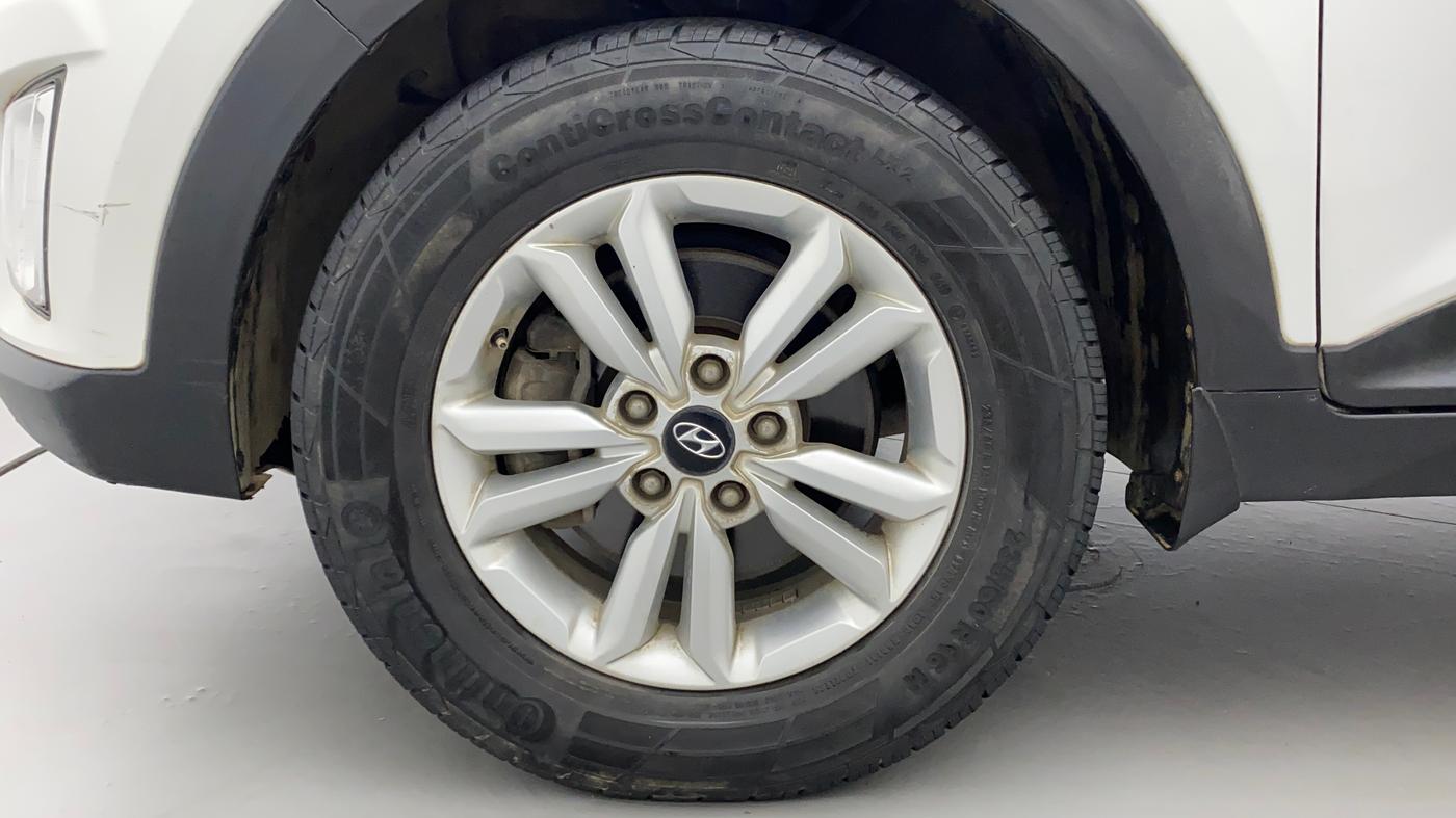 2017 Hyundai Creta SX PLUS 1.6 PETROL, Petrol, Manual, 1,22,750 km, Left Front Wheel
