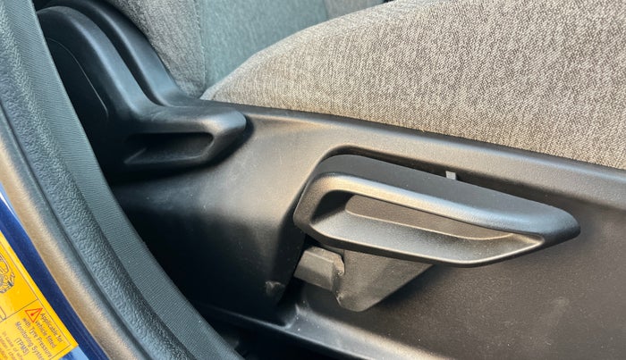 2024 Tata Curvv Creative 1.2 Petrol 7DCA, Petrol, Automatic, 18,099 km, Driver Side Adjustment Panel