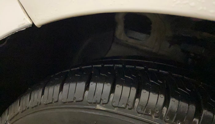 2019 Hyundai Grand i10 SPORTZ 1.2 KAPPA VTVT, Petrol, Manual, 75,085 km, Left Front Tyre Tread