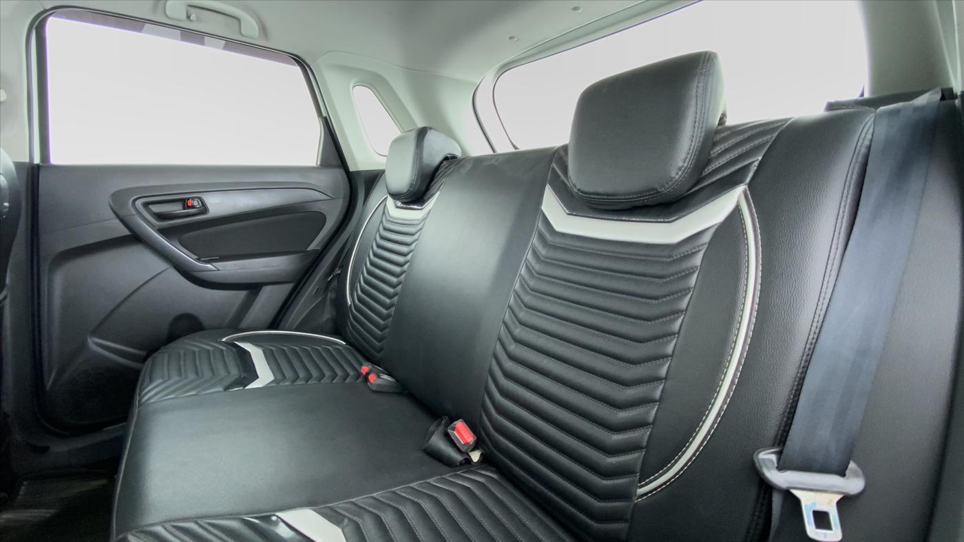 2016 Maruti Vitara Brezza VDI, Diesel, Manual, Right Side Rear Door Cabin