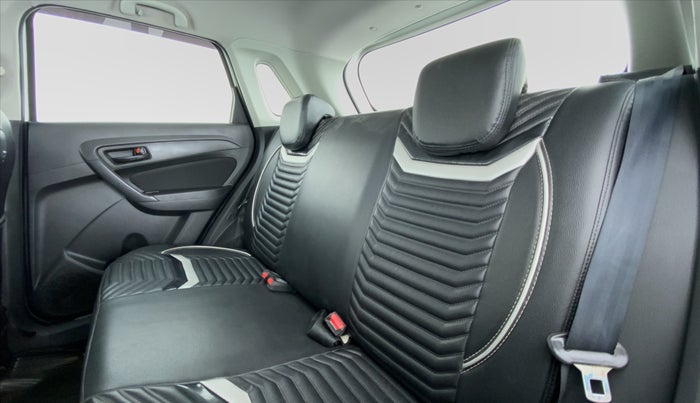 2016 Maruti Vitara Brezza VDI, Diesel, Manual, Right Side Rear Door Cabin