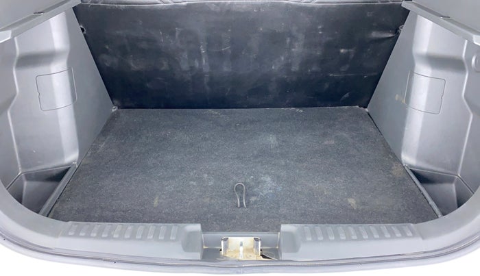 2016 Maruti Vitara Brezza VDI, Diesel, Manual, Boot Inside