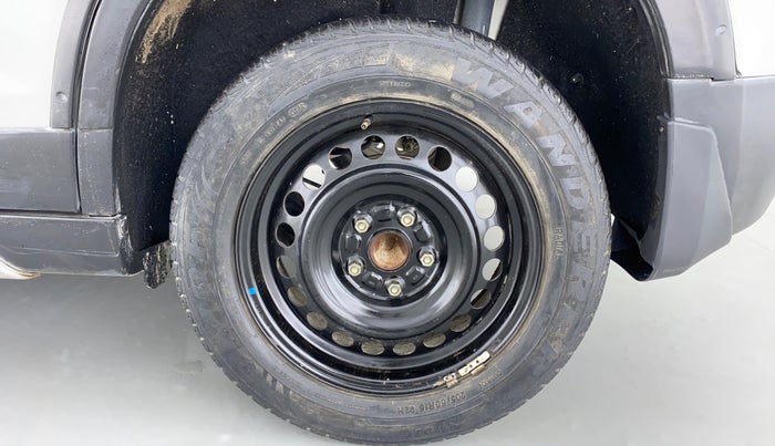2016 Maruti Vitara Brezza VDI, Diesel, Manual, Left Rear Wheel