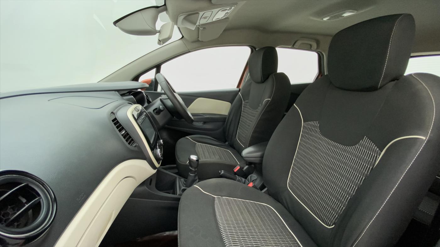 2018 Renault Captur 1.5 RXL MT, Diesel, Manual, 82,586 km, Right Side Front Door Cabin