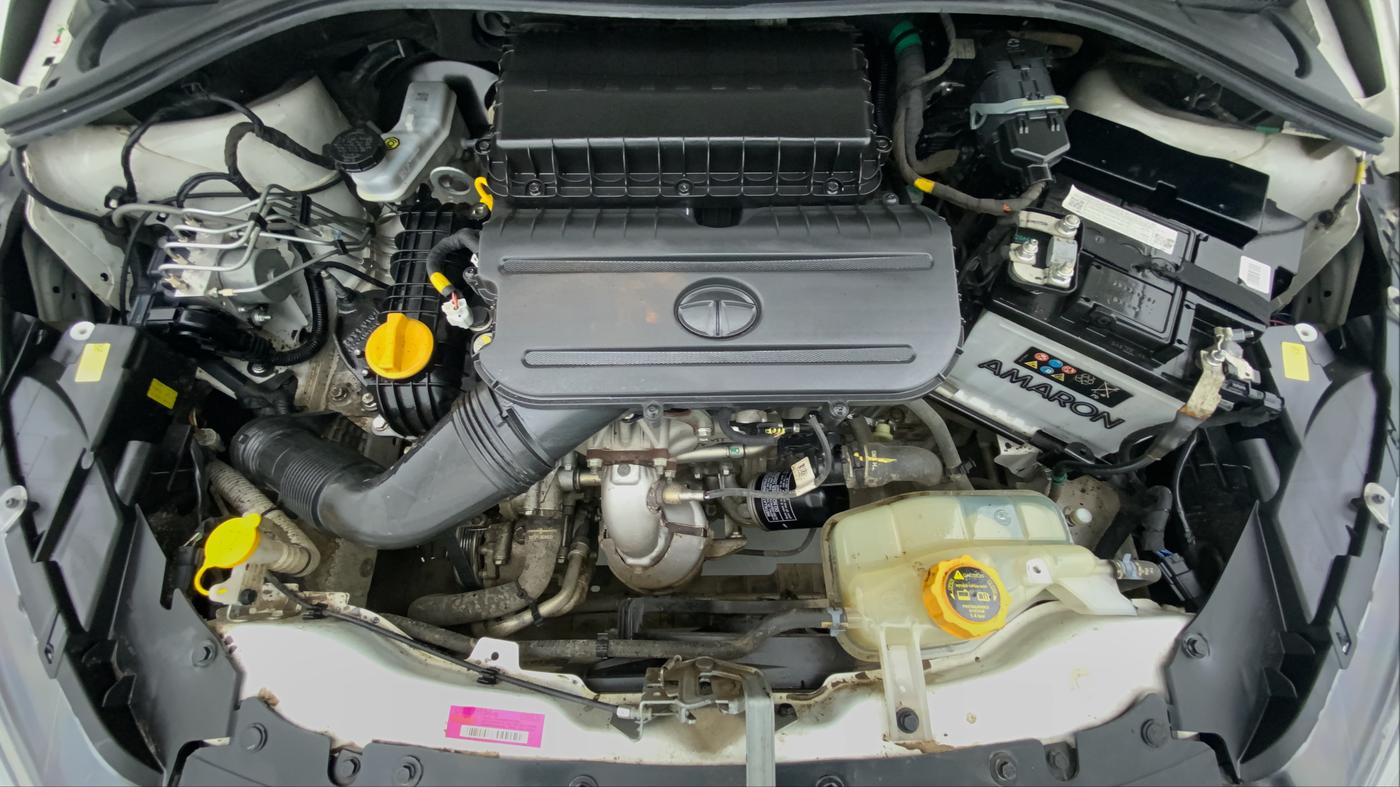 2021 Tata Tiago XZA 1.2 REVOTRON, Petrol, Automatic, 25,058 km, Open Bonet