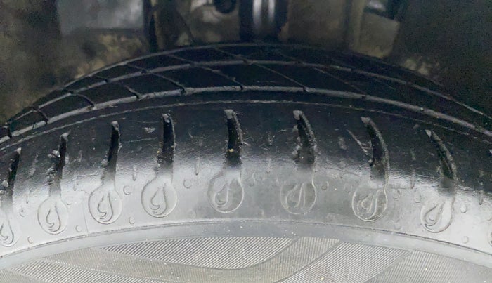 2021 Tata Tiago XZA 1.2 REVOTRON, Petrol, Automatic, 25,058 km, Left Front Tyre Tread