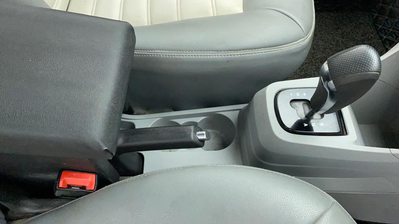 2021 Tata Tiago XZA 1.2 REVOTRON, Petrol, Automatic, 25,058 km, Gear Lever