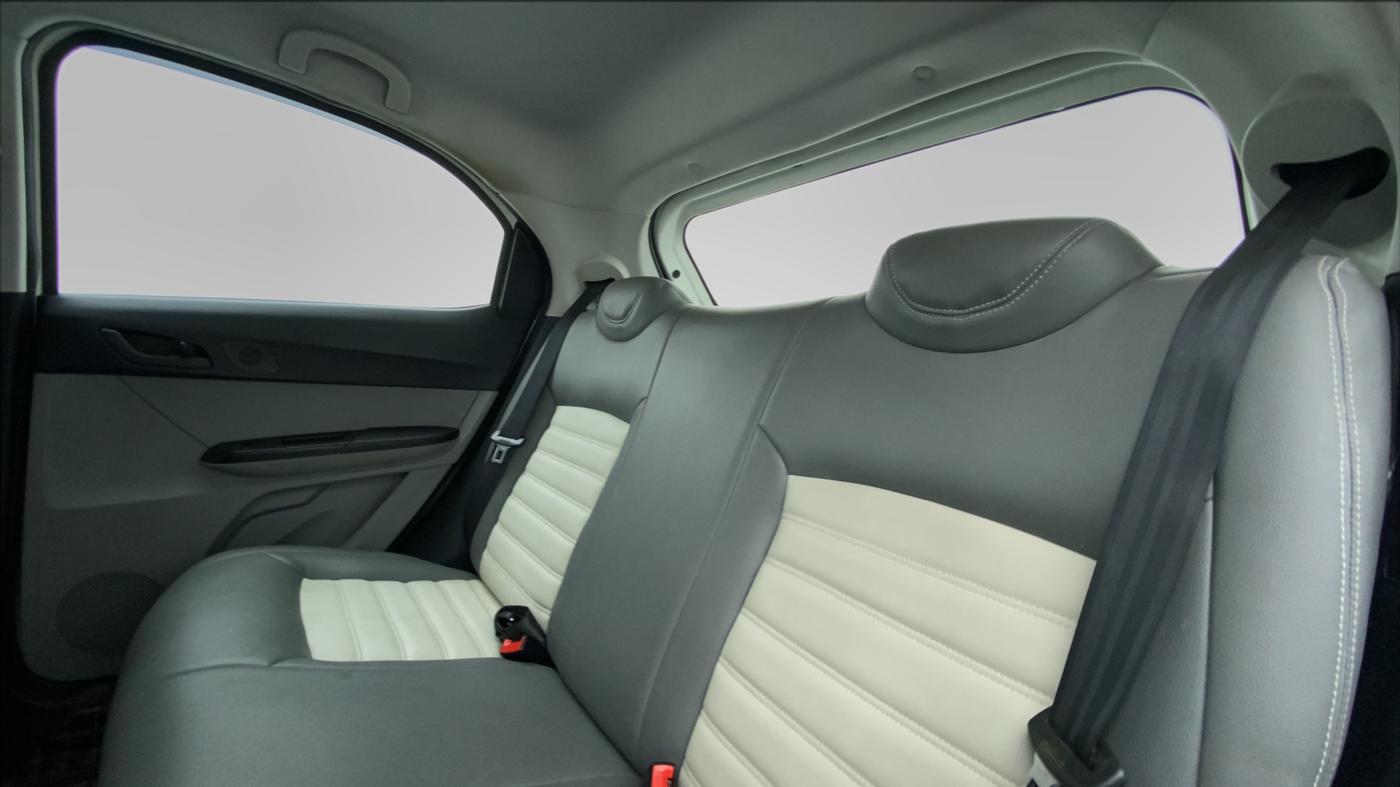 2021 Tata Tiago XZA 1.2 REVOTRON, Petrol, Automatic, 25,058 km, Right Side Rear Door Cabin