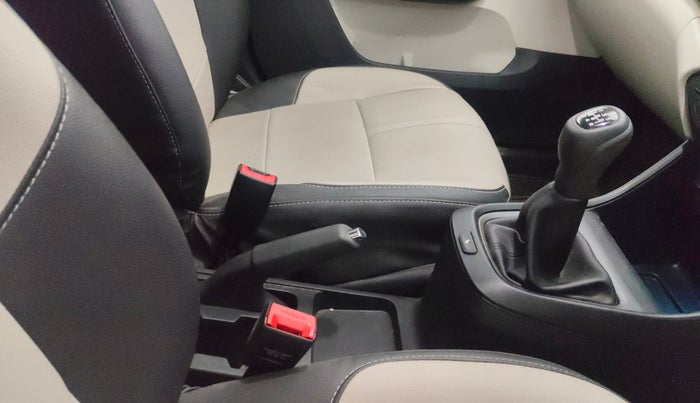 2023 Tata ALTROZ XM PLUS SUNROOF, Petrol, Manual, 22,946 km, Gear Lever